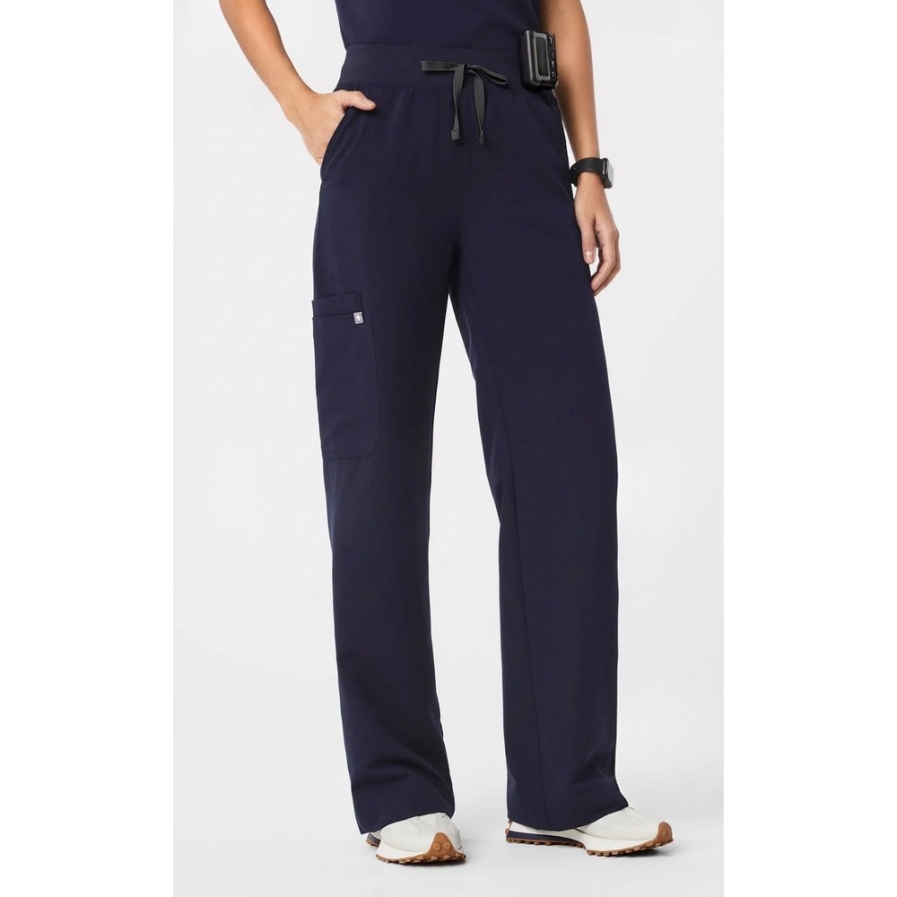FIGS Women's Isabel High-Rise Wide-Leg Scrub Pants Navy Medium Tall workwear